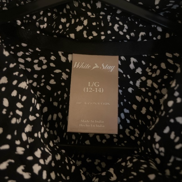 White Stag Woman’s Button Up Blouse- Black w/ white spots - Picture 2 of 7